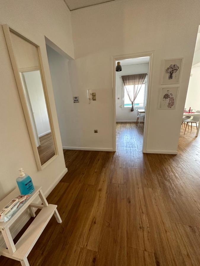 אתונה Vasilis Luxury Apartment מראה חיצוני תמונה