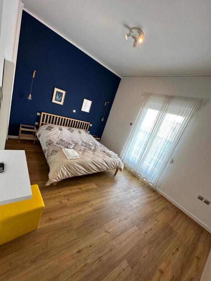 אתונה Vasilis Luxury Apartment מראה חיצוני תמונה